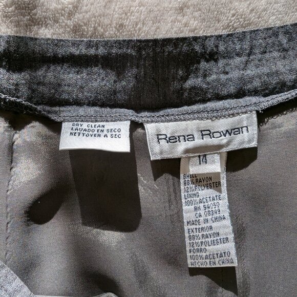 Rena Rowan 2-piece - Picture 5 of 5